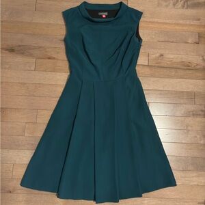 Vince Camuto Mock Neck Emerald Green A Line Dress 0